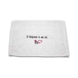 Toalha para Manicure Bordada com Frase de Fé - 28x45cm